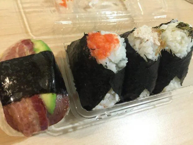 夕食は久しぶりのおにぎり