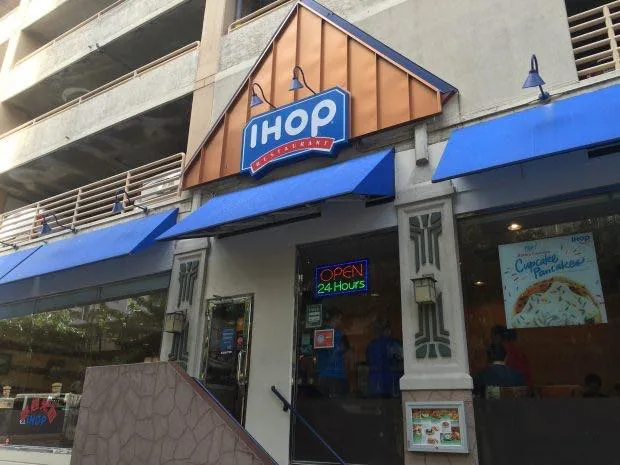 「IHOP」でパンケーキ