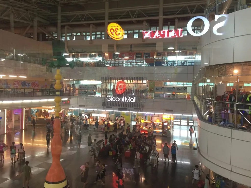 ショッピングモール Global Mall